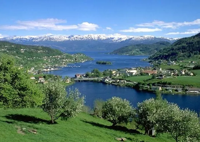 Hardanger Feriesenter Nesvika *